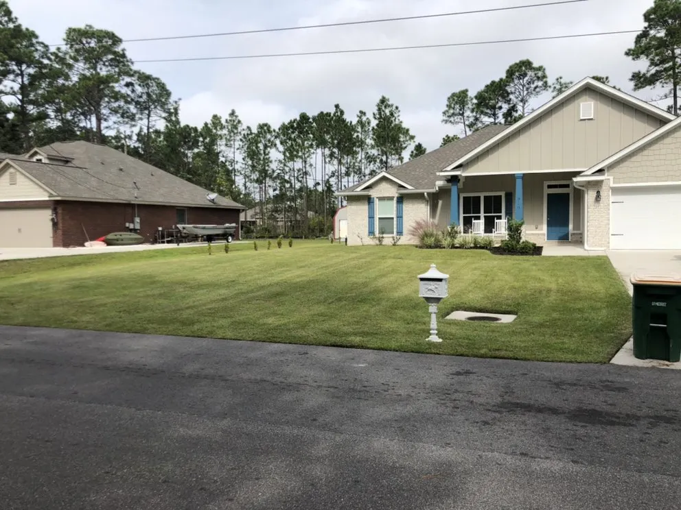 Custom landscaping services for homes in Navarre, FL by Bell's Lawn Care