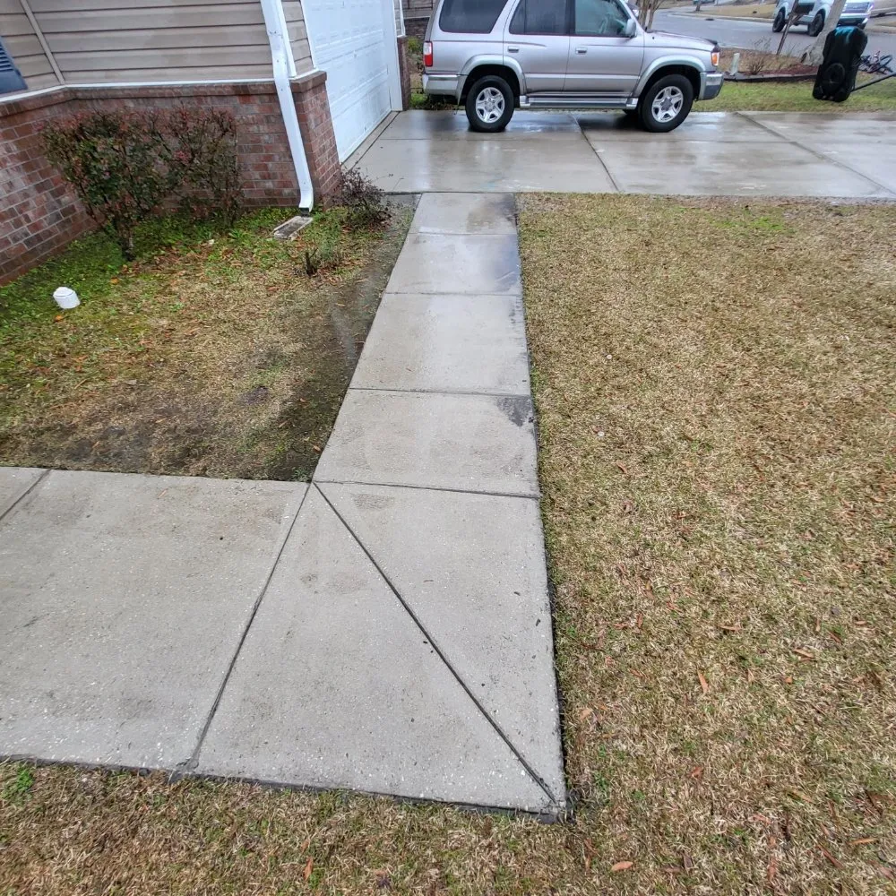 Professional lawn care service in Ladson, SC - Bells Pressure Washing & More