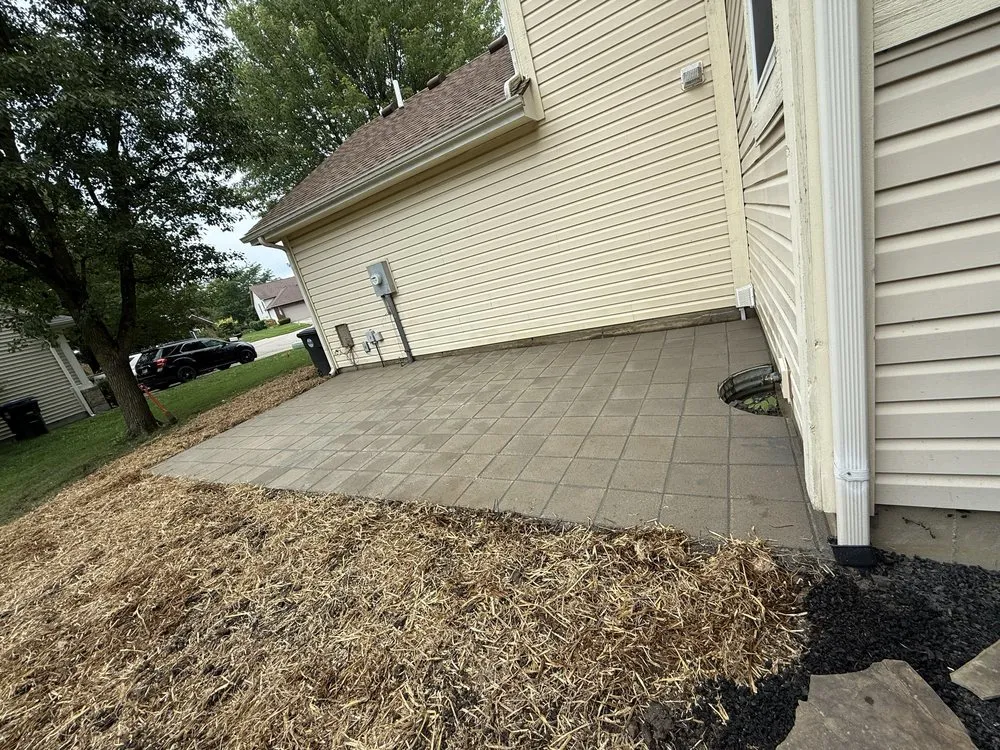Local residential landscaping for outdoor upgrades in Lebanon, OH by Ben Torres Landscaping