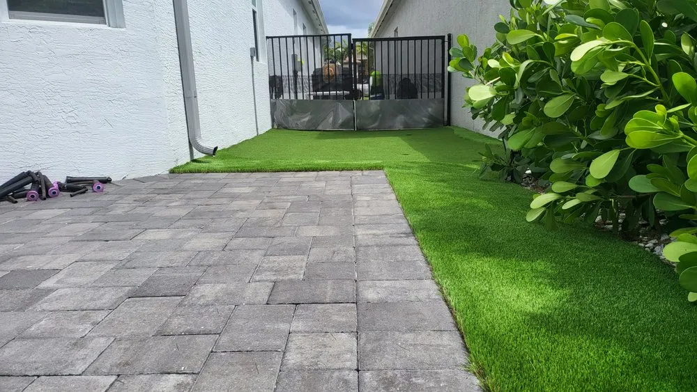 Reliable landscape design with custom design across Pembroke Pines, FL - Ben Turf Landscaping