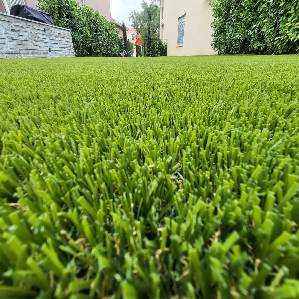 Professional lawn mowing service for homes across Pembroke Pines, FL - Ben Turf Landscaping
