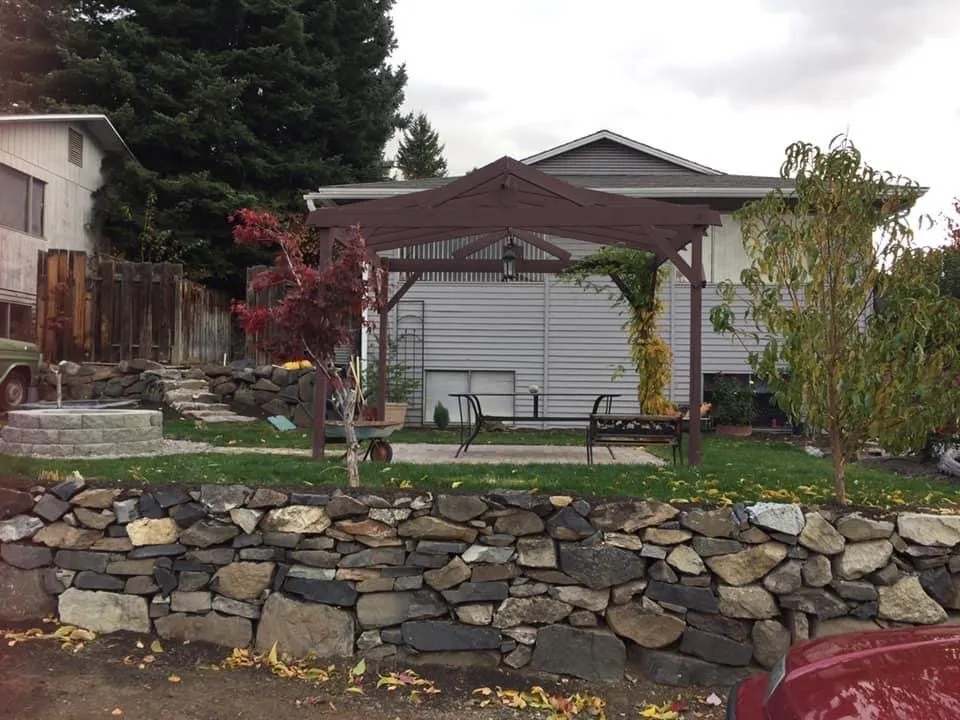 Expert landscape installation in Wenatchee, WA by Benche’s Landscaping