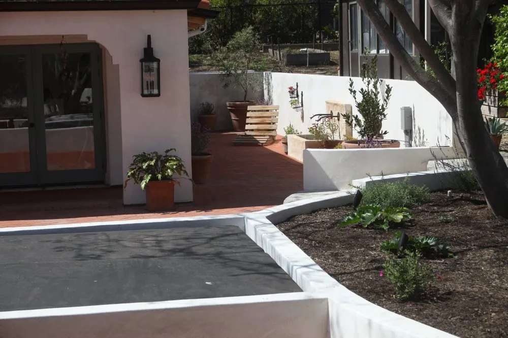 Expert lawn care service in Calabasas, CA - Benchmark Affordable Landscaping