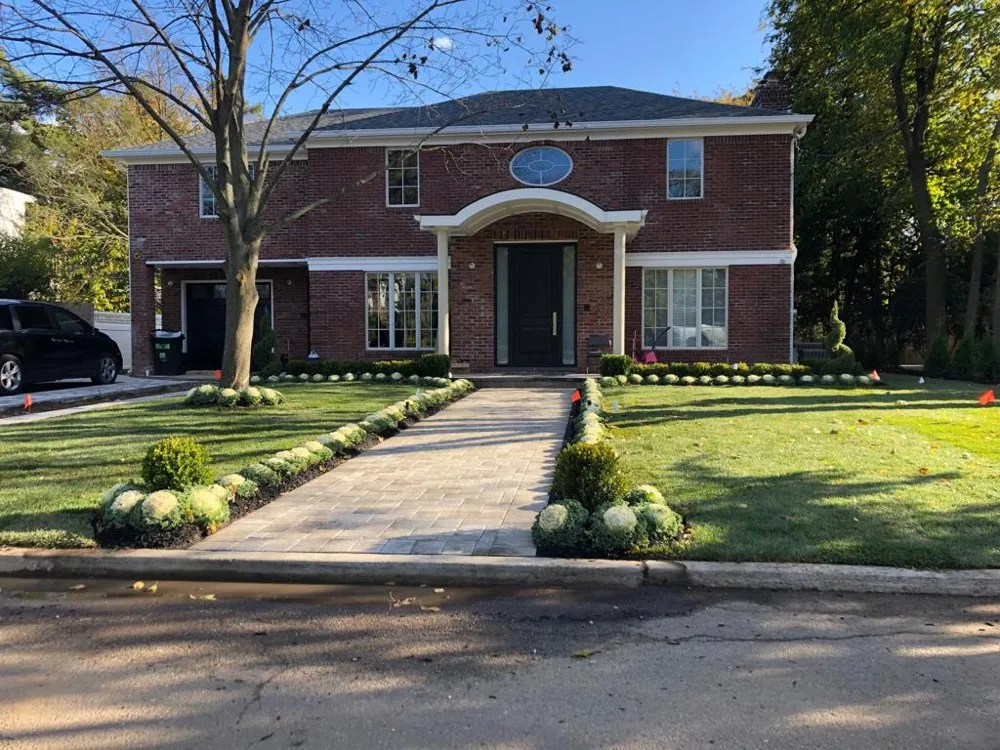 Affordable yard cleanup service for homes across Woodmere, NY - Bendavid Landscape Design