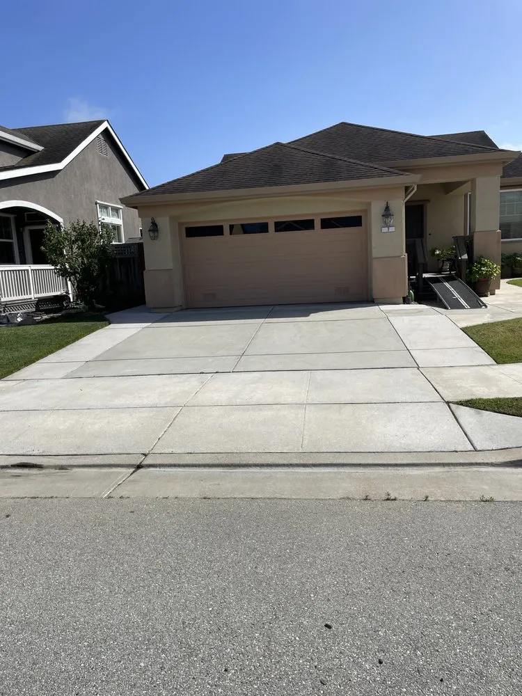 Custom outdoor landscaping for beautiful yards across Santa Cruz, CA - Bengal Boys Landscape and Handyman