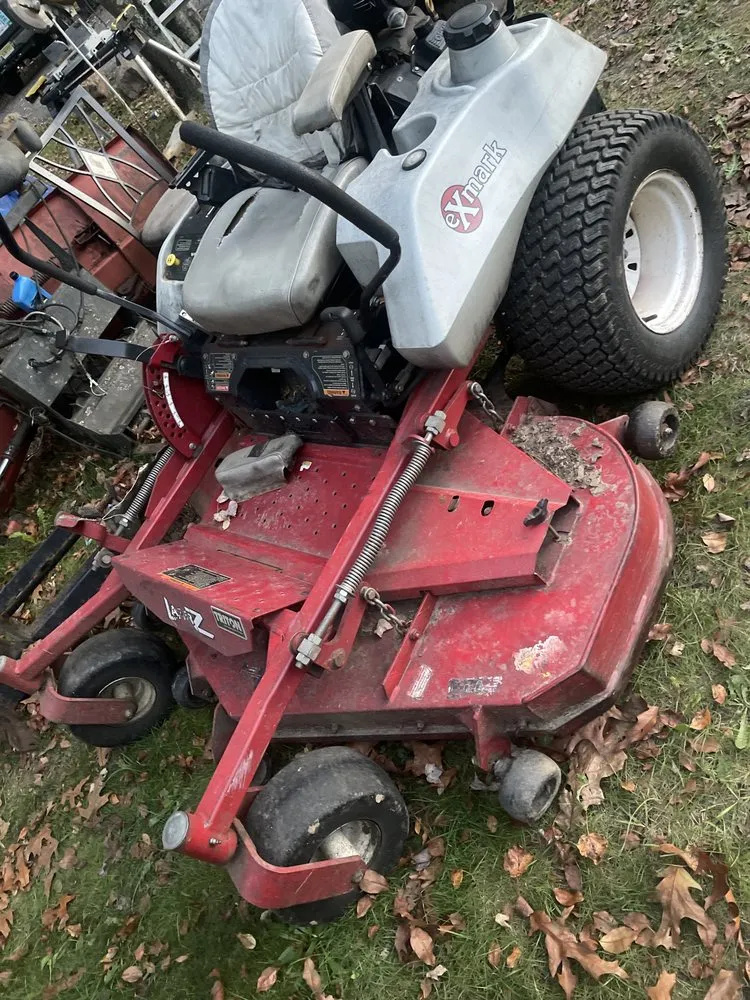 Reliable lawn mowing service in Howell, NJ - Benites Landscaping