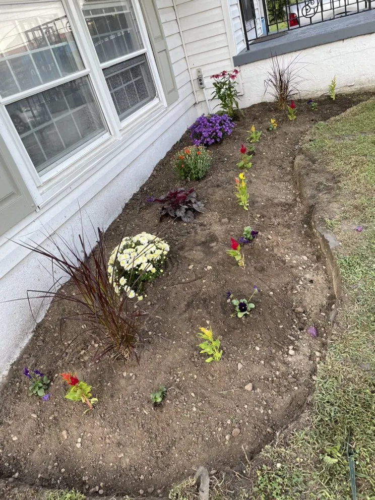 Local outdoor landscaping in Bridgeton, NJ - Benitez & Sons Lawn Service