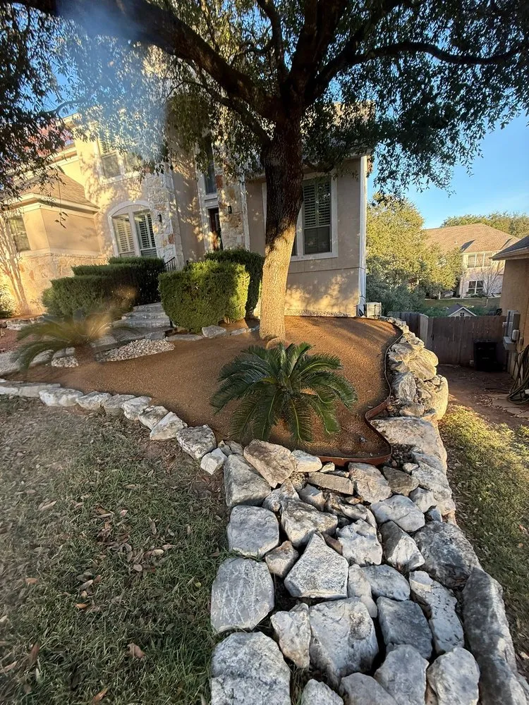 Expert garden landscaping in Helotes, TX - Benitez Irrigation & Landscape