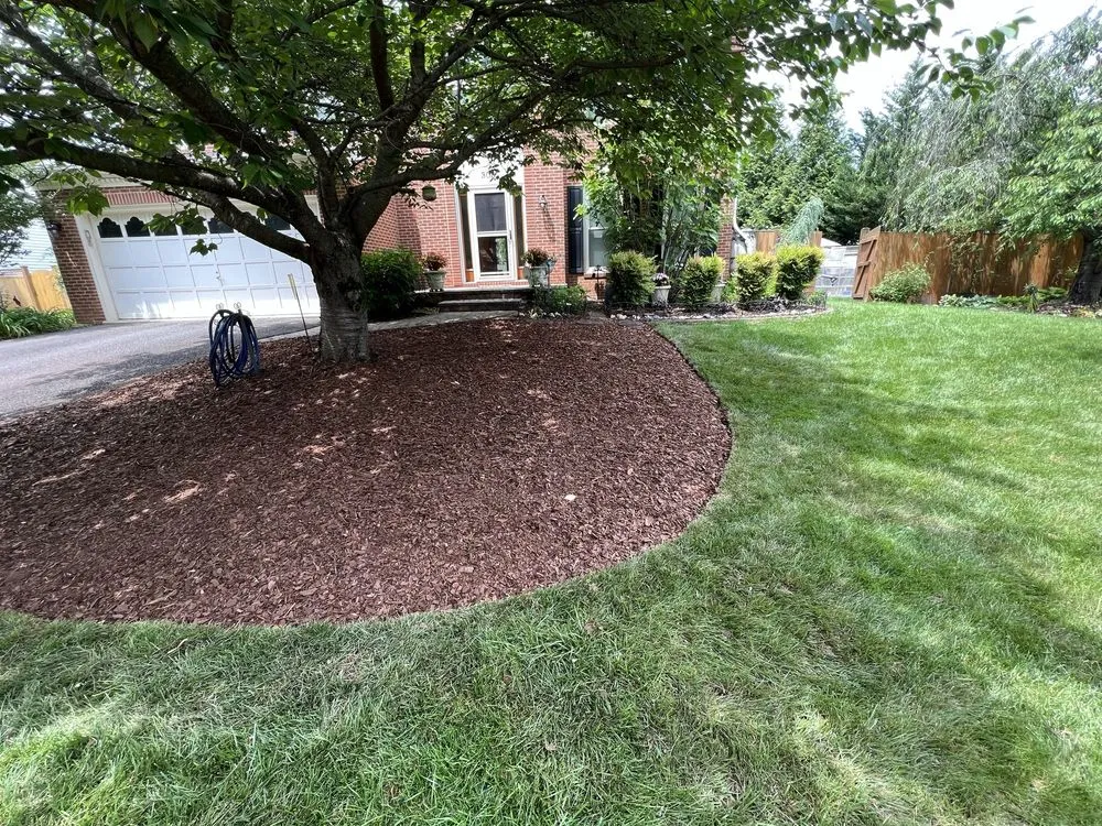 Custom garden landscaping experts serving Leesburg, VA - Benitez Landscape & Design