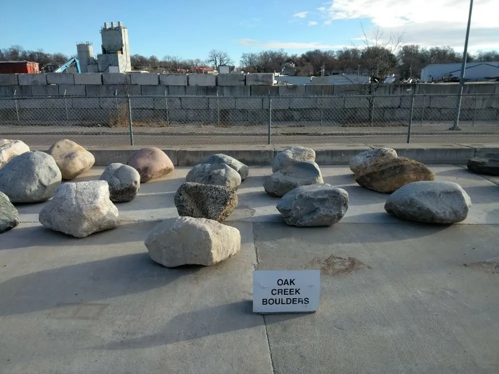 Affordable outdoor landscaping in Omaha, NE by Benitez Landscaping & Lawns