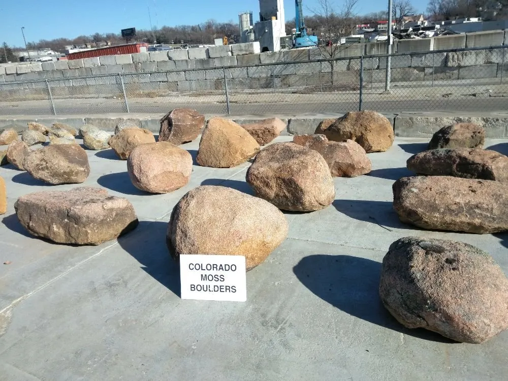 Expert lawn care service near you in Omaha, NE by Benitez Landscaping & Lawns