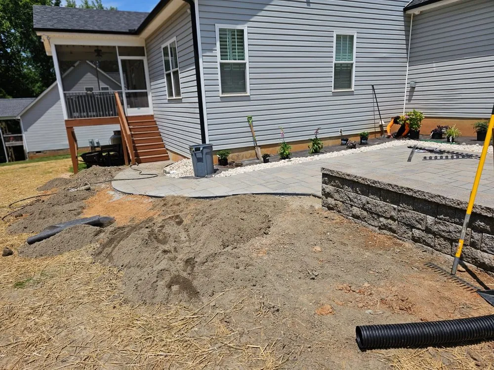 Professional yard cleanup service in Raleigh, NC - Benitez Landscaping & Tree Services - Raleigh