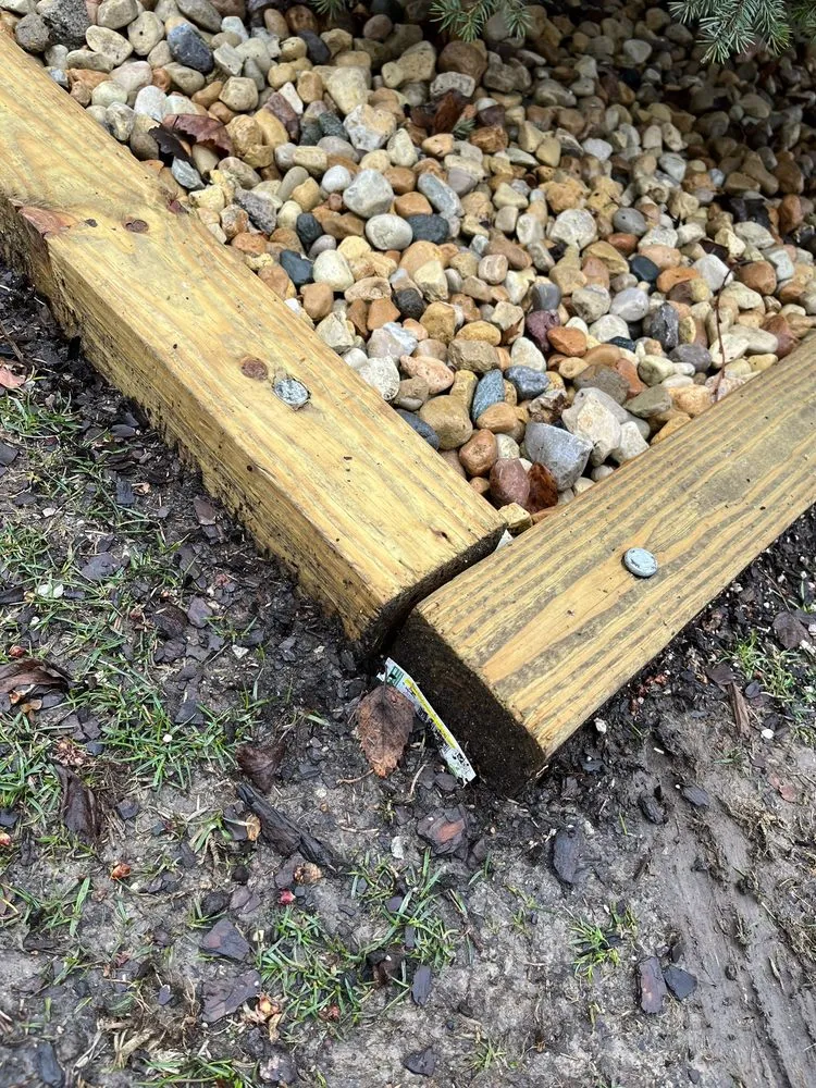 Local yard cleanup service in Westmont, IL - Benito's Landscaping