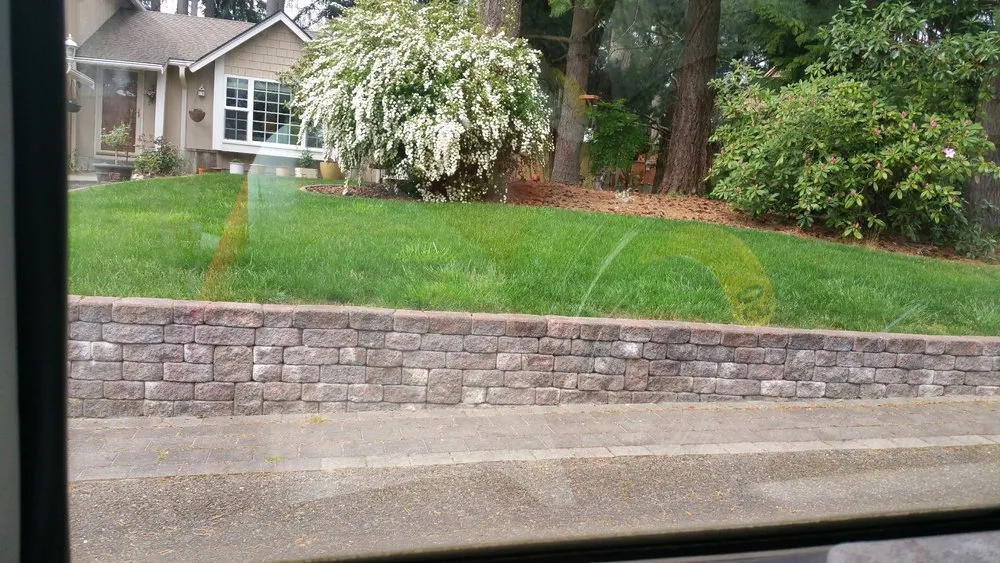 Reliable residential landscaping for year-round maintenance in Matlock, WA by Benjamin Landscaping & Constuction
