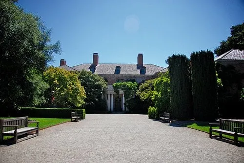 Expert garden landscaping in Jackson, NJ by Benjamin's Property Services