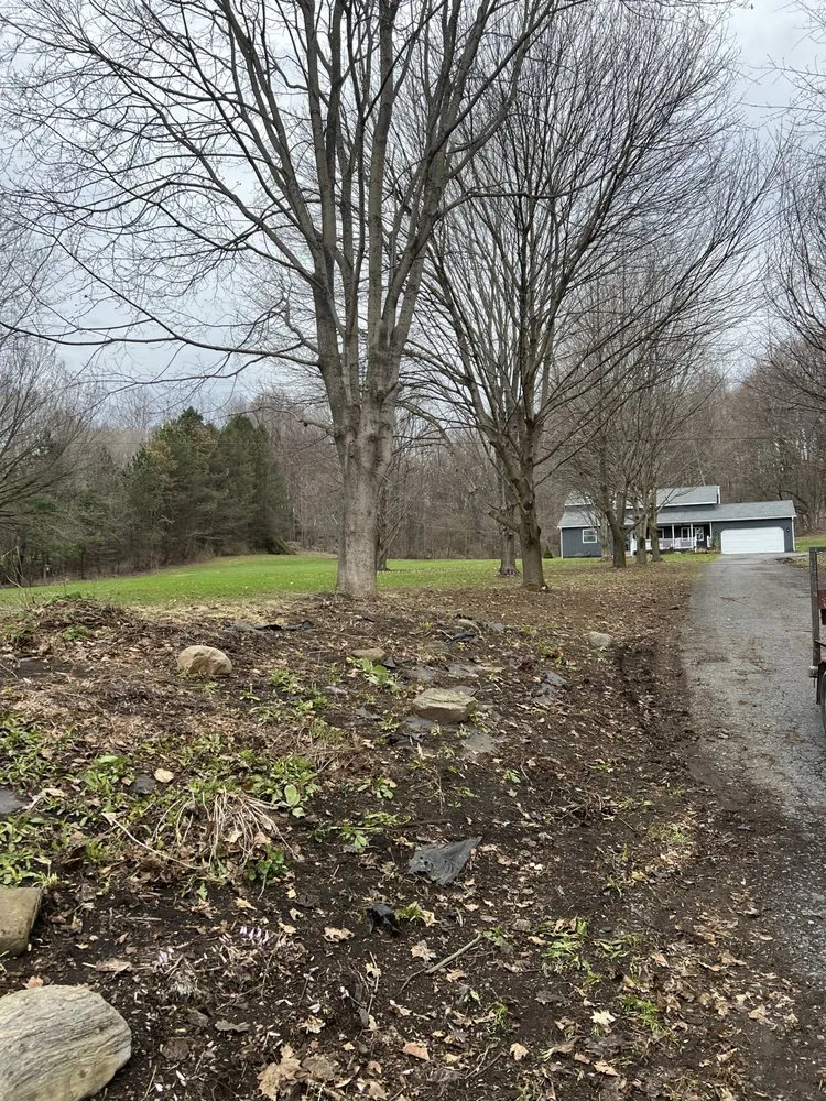Custom lawn mowing service in Memphis, NY - Bennett Enterprises