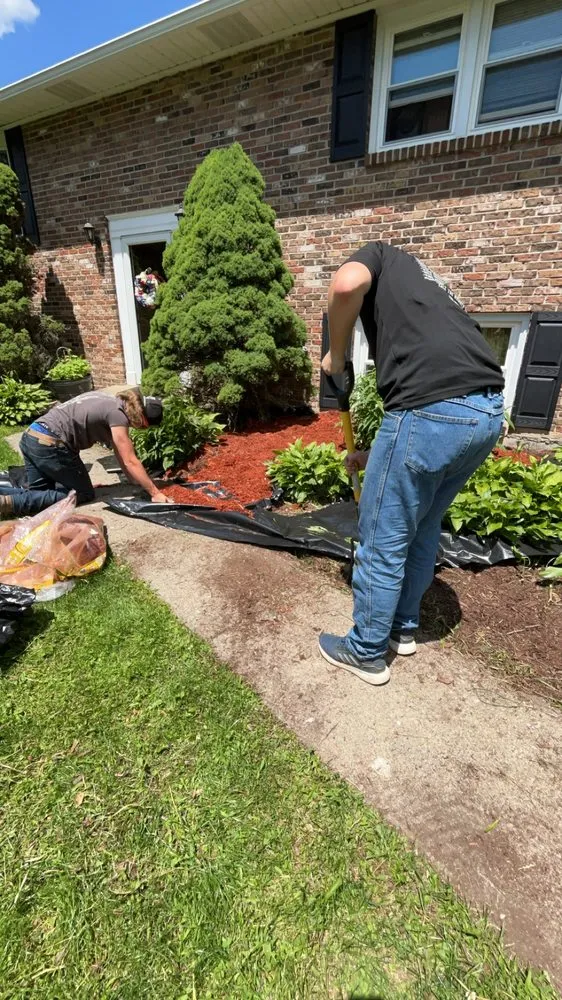 Custom yard cleanup service near you across Binghamton, NY - Bennett Landwork & Landscapes