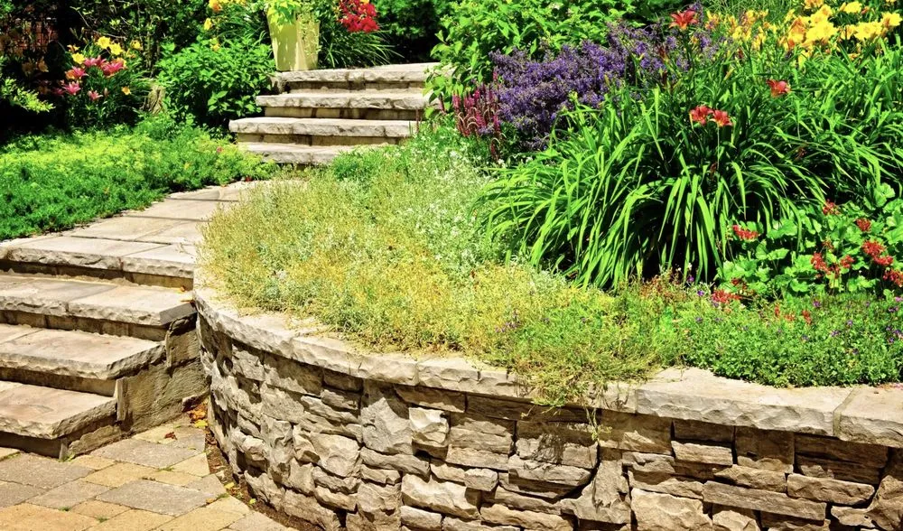 Local lawn mowing service near you across Callahan, FL - Bennett's