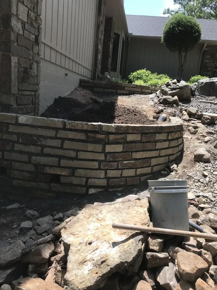 Professional residential landscaping for year-round maintenance across Hot Springs Village, AR - Bennett’s Yard & More