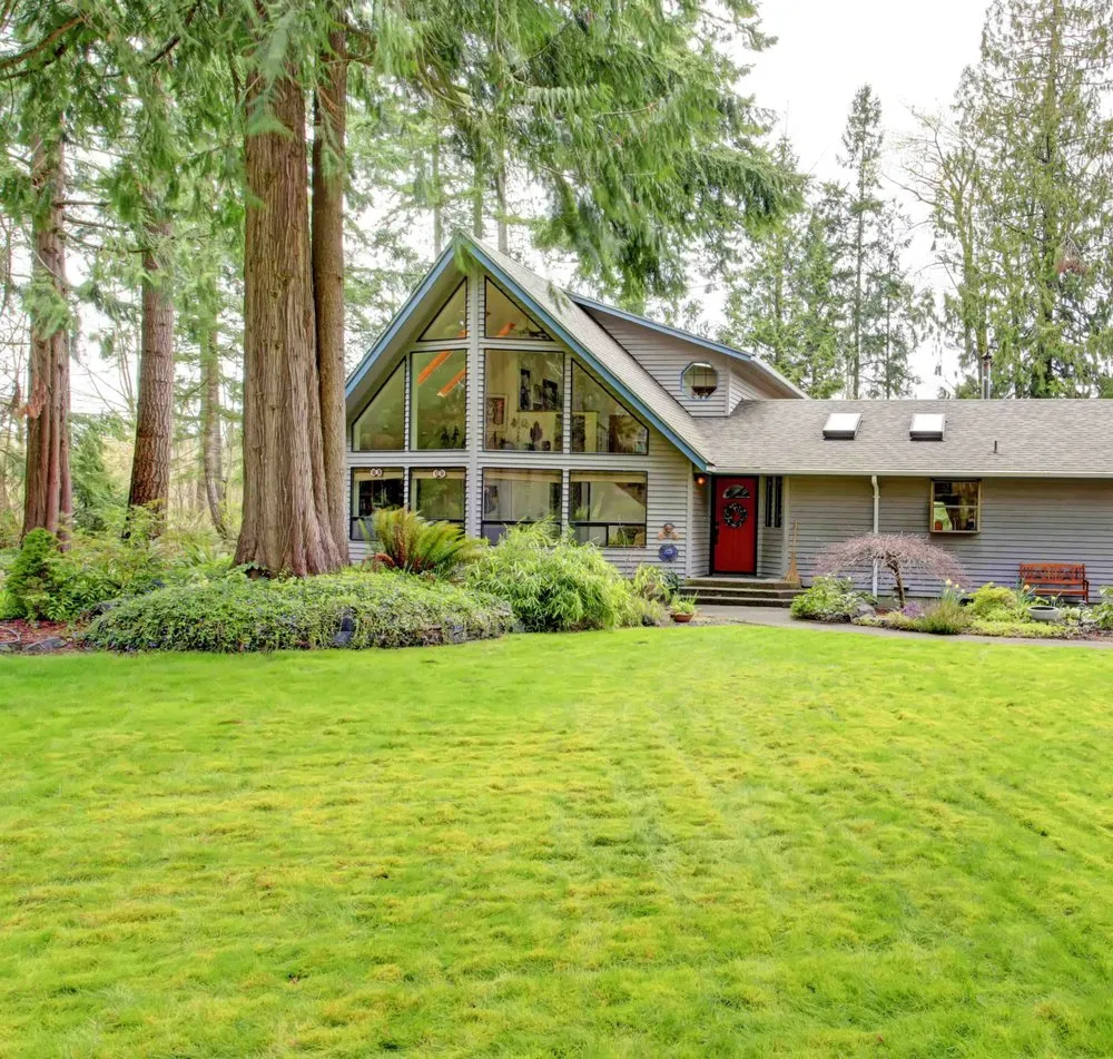 Top-rated landscape installation in Miami, FL by Bennie Louis Landscape