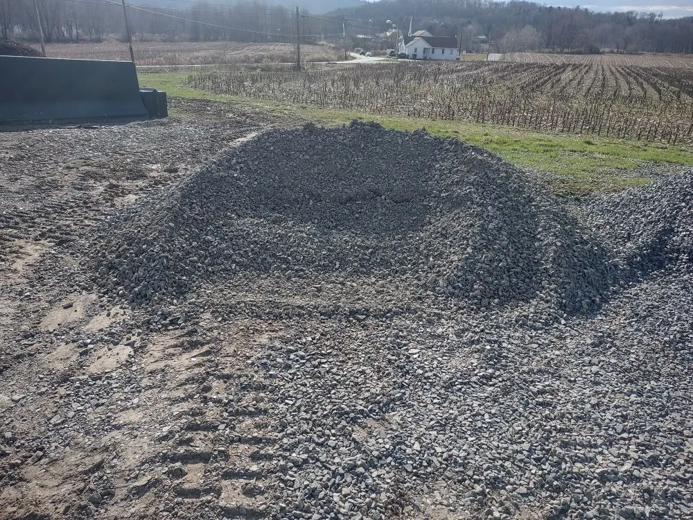 Trusted lawn mowing service experts serving Tunkhannock, PA - Bennies Nursery