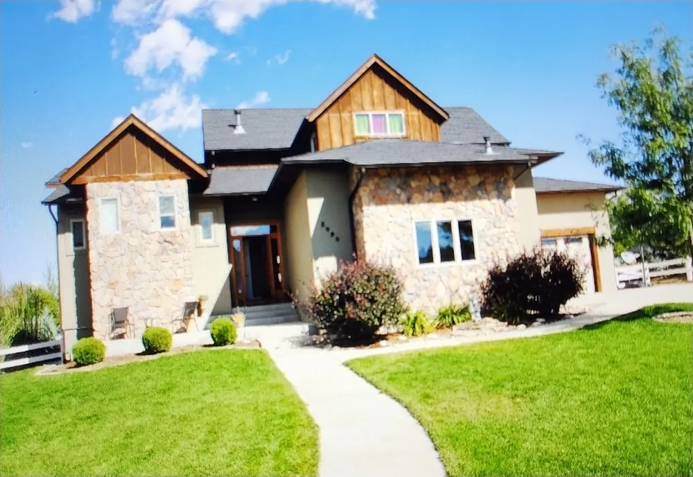 Expert landscaping services in Corpus Christi, TX - Benn's Executive Construction Solutions