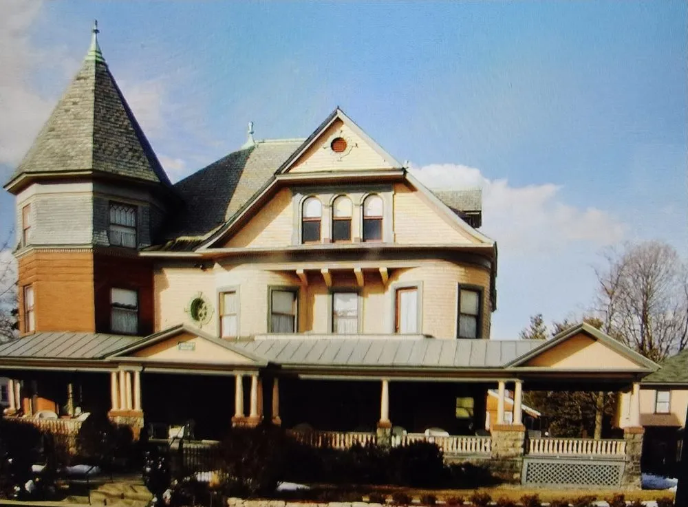 Top-rated yard cleanup service in Corpus Christi, TX - Benn's Executive Construction Solutions