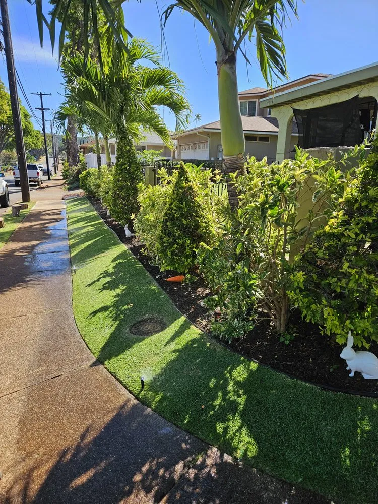 Custom landscaping services near you across Honolulu, HI - Benny's Yard