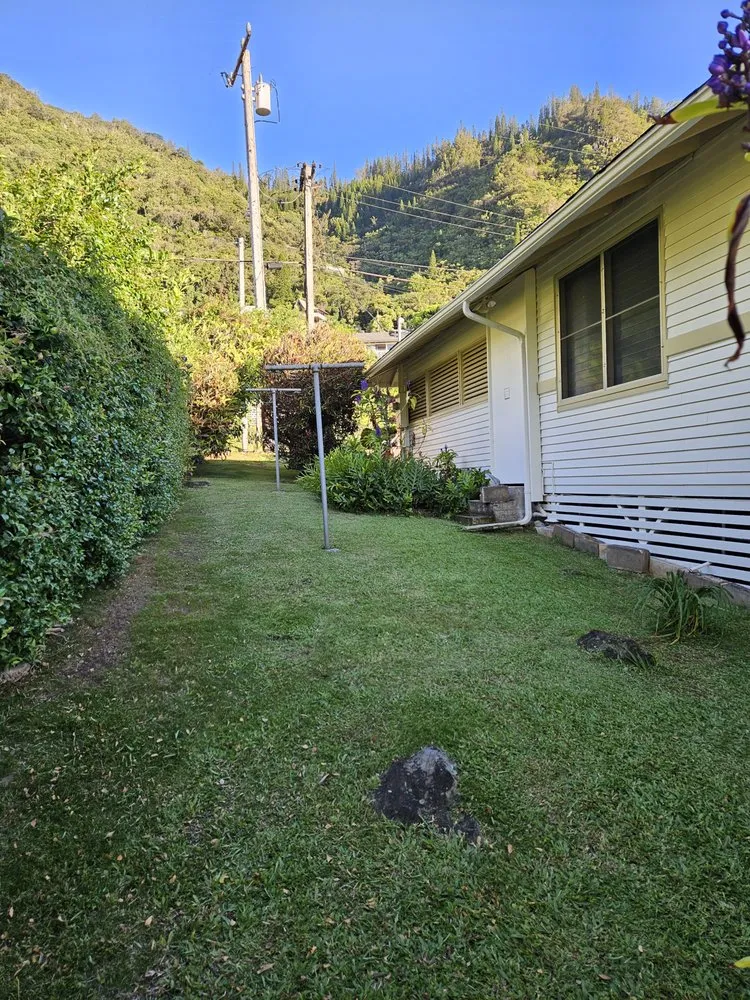 Trusted landscape design in Honolulu, HI by Benny's Yard