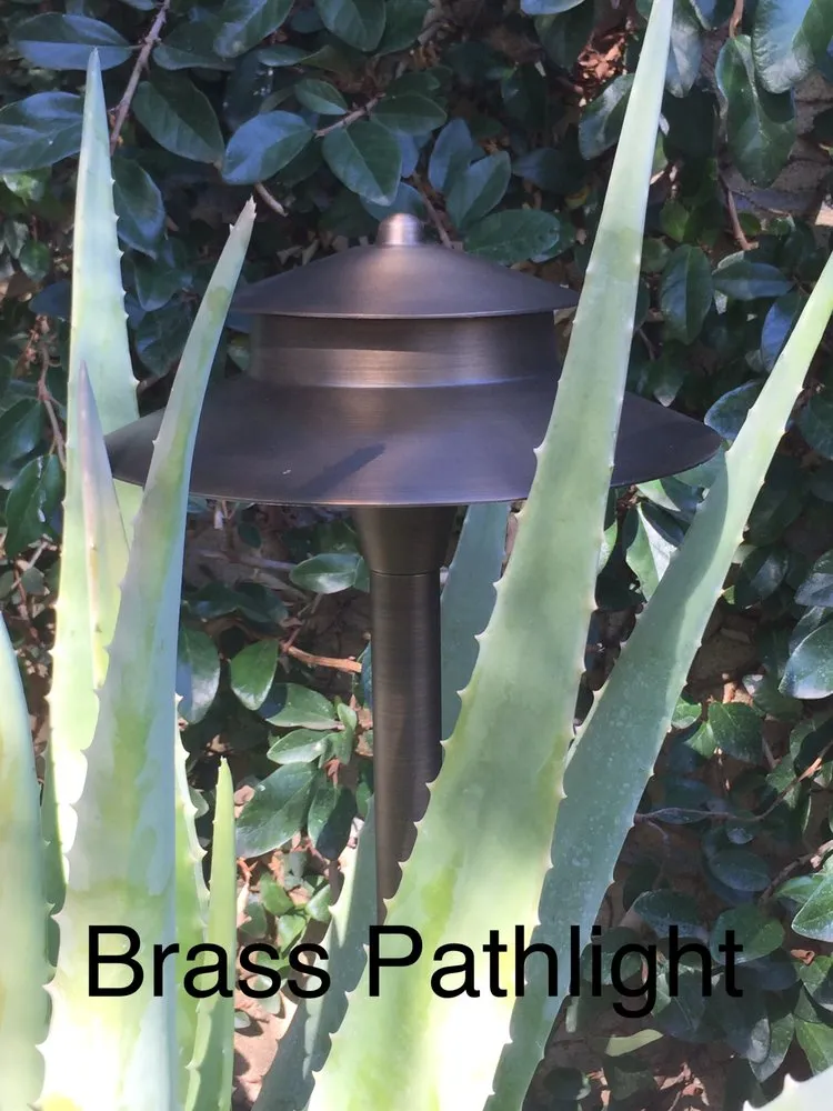 Trusted lawn mowing service experts serving Santa Ana, CA - BENPRO