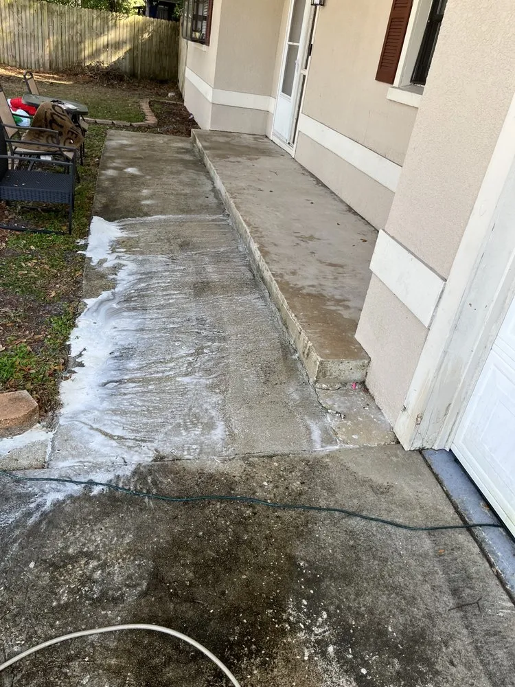 Reliable outdoor landscaping experts serving Sanford, FL - Bens 1 In A Million Handyman