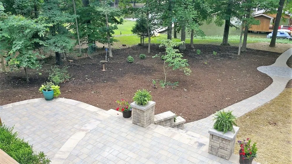 Expert landscaping services experts serving Littleton, NC - Ben's Creek Nursery