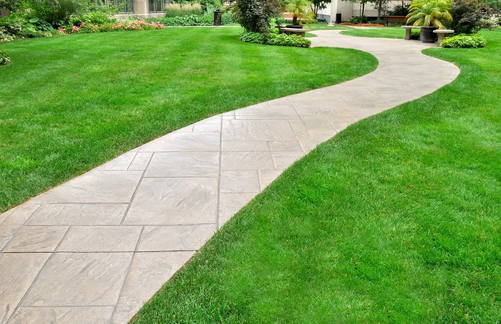 Trusted yard maintenance for residential properties across Ballwin, MO - Ben's Mowing and Lawn Care, LLC