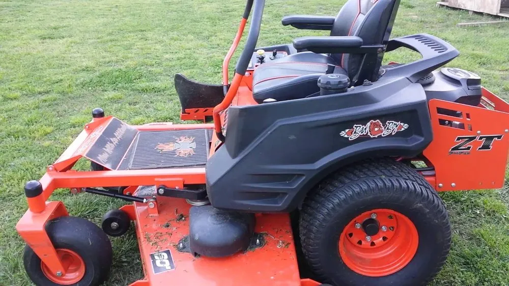 Professional yard maintenance in Dunnellon, FL by Benson Lawn Care and Handyman Services