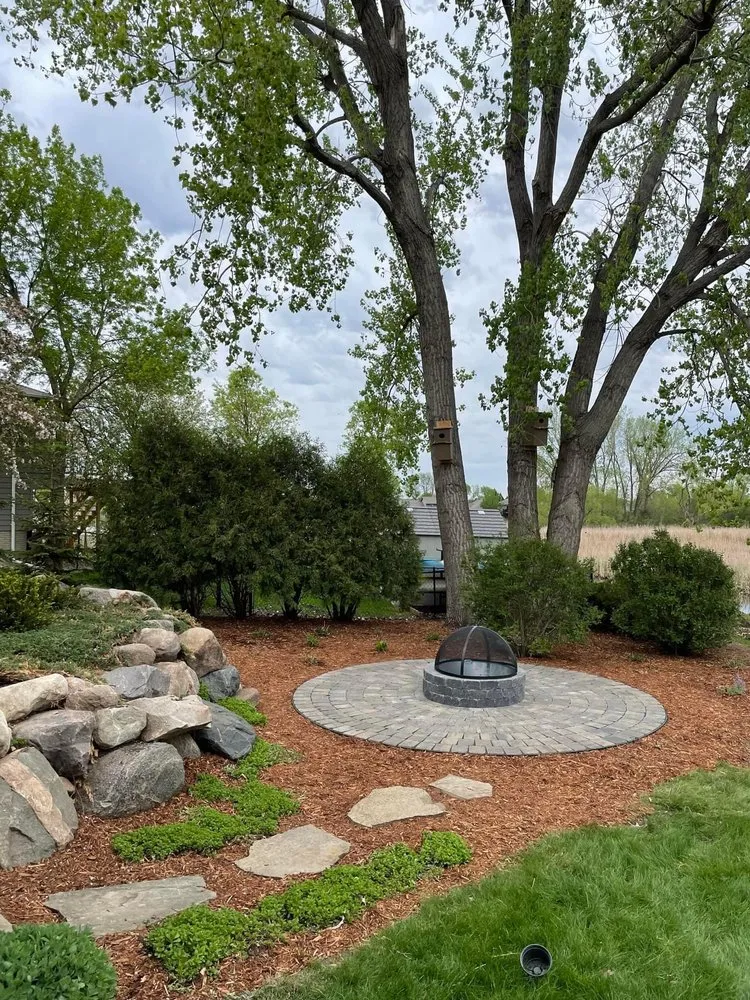 Reliable garden landscaping in Sioux Falls, SD - Benson's Lawn and Landscaping