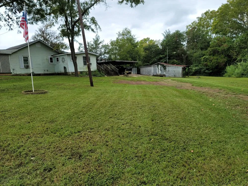 Professional landscape design experts serving Jacksonville, TX - Bentley's Lawn Care and Maintenance