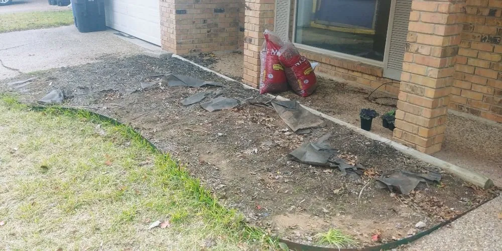 Custom outdoor landscaping experts serving Bossier City, LA - Benton Property Preservation