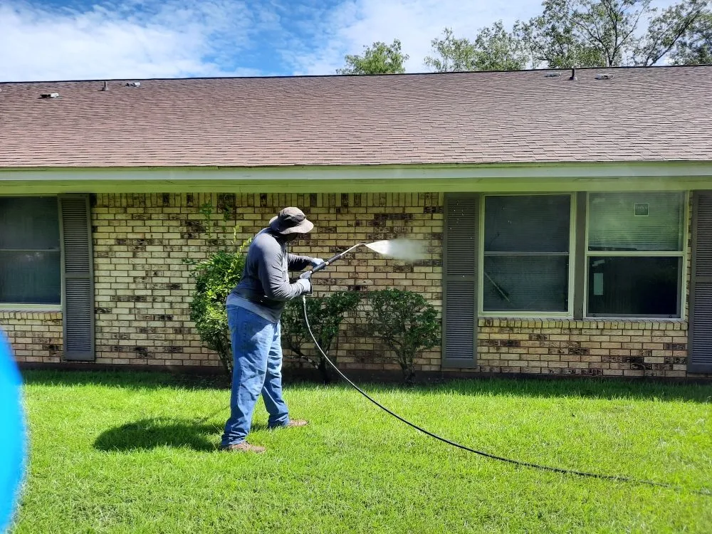 Professional outdoor landscaping for homes in Bossier City, LA by Benton Property Preservation
