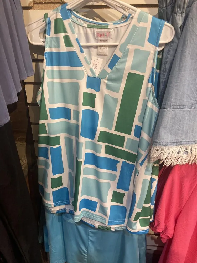 Professional outdoor landscaping in Henderson, KY by Benton’s Garden and Landscaping Center & Sweet Peas Gift Shop