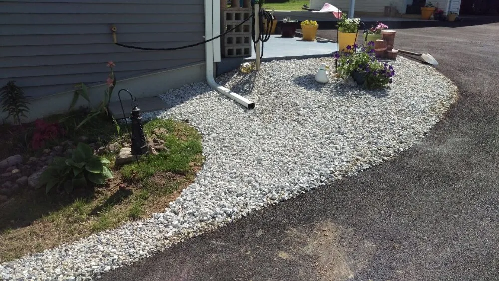 Reliable residential landscaping experts serving Hanover, PA - Benton's Lawn And Landscape
