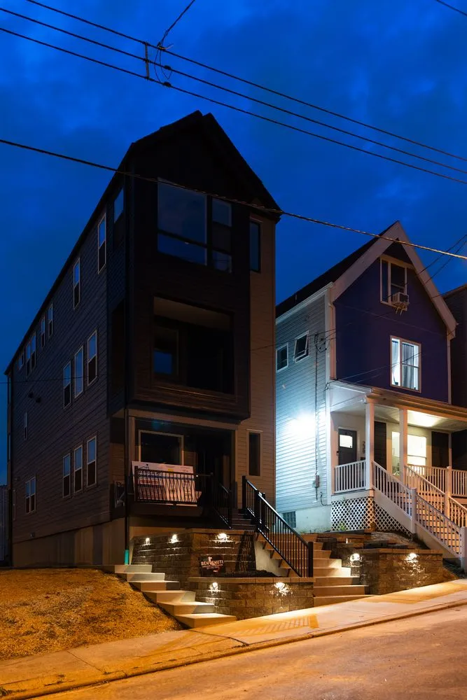 Affordable landscaping services experts serving Pittsburgh, PA - Benvenuti Landscaping and Reconstruction