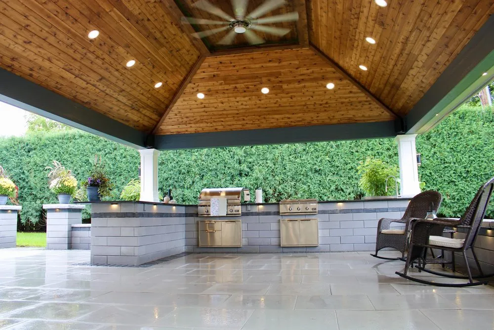 Reliable lawn mowing service in Mundelein, IL by Bera and Son Landscaping