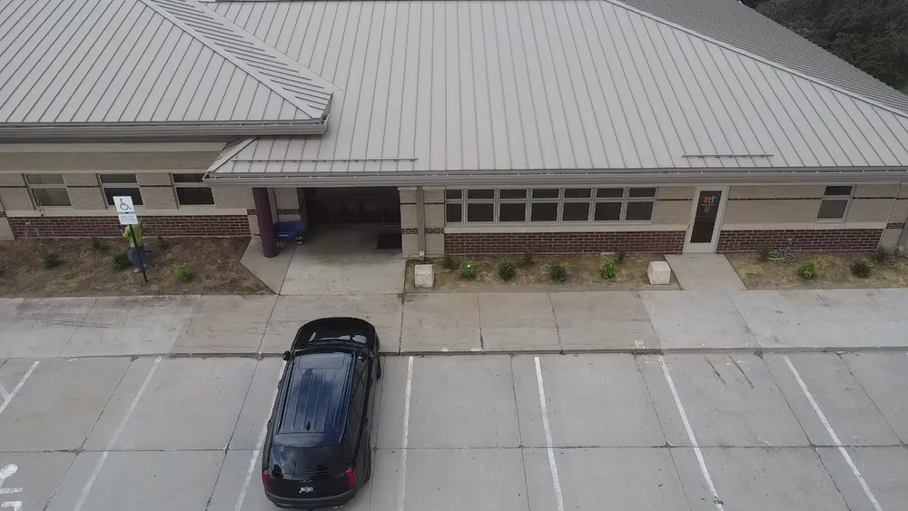 Reliable yard cleanup service in Des Moines, IA - Berber Landscaping