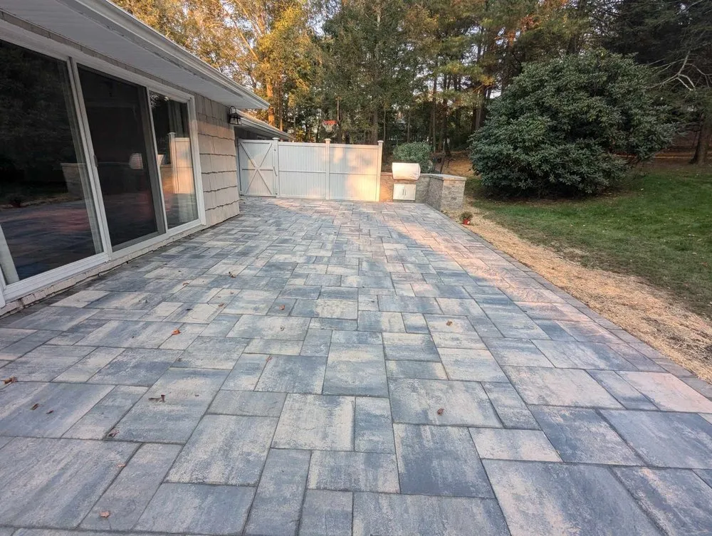 Reliable garden landscaping in Scotchtown, NY by Bergin Property Management