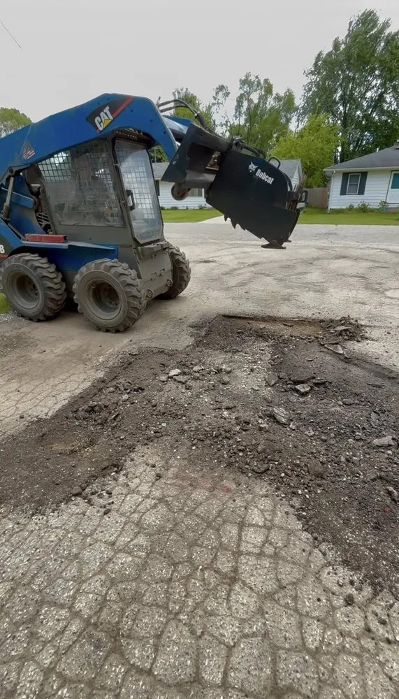 Local lawn mowing service for residential properties in Sparta, MI by Bergys Land Care