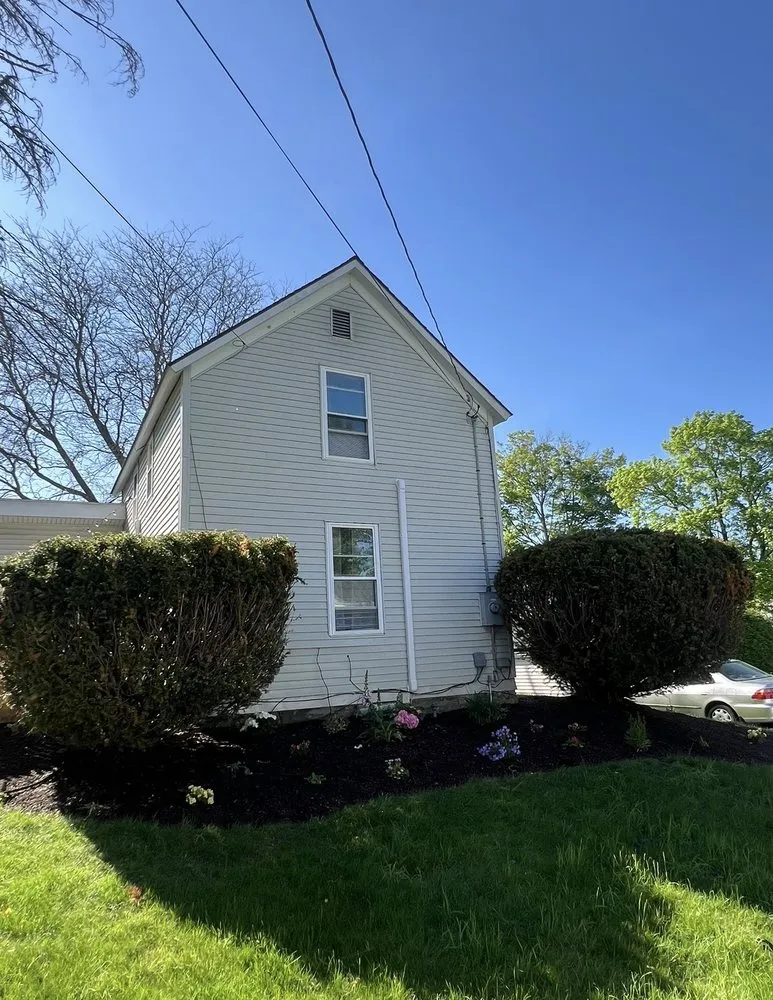 Custom lawn care service in Pittsfield, MA - Berkshire Lawn Clean Up