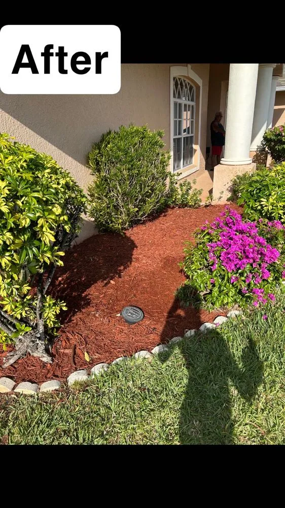 Professional garden landscaping experts serving Lake Wales, FL - Berlins Multching Services