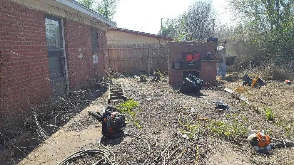 Expert residential landscaping experts serving Oklahoma City, OK - Bermuda Blooms Lawn Care