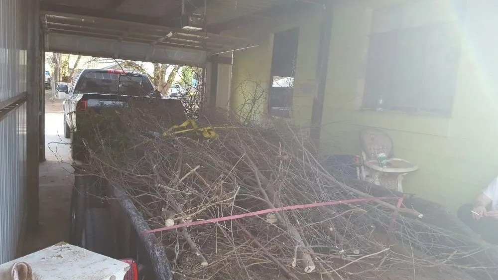 Trusted garden landscaping in Oklahoma City, OK by Bermuda Blooms Lawn Care