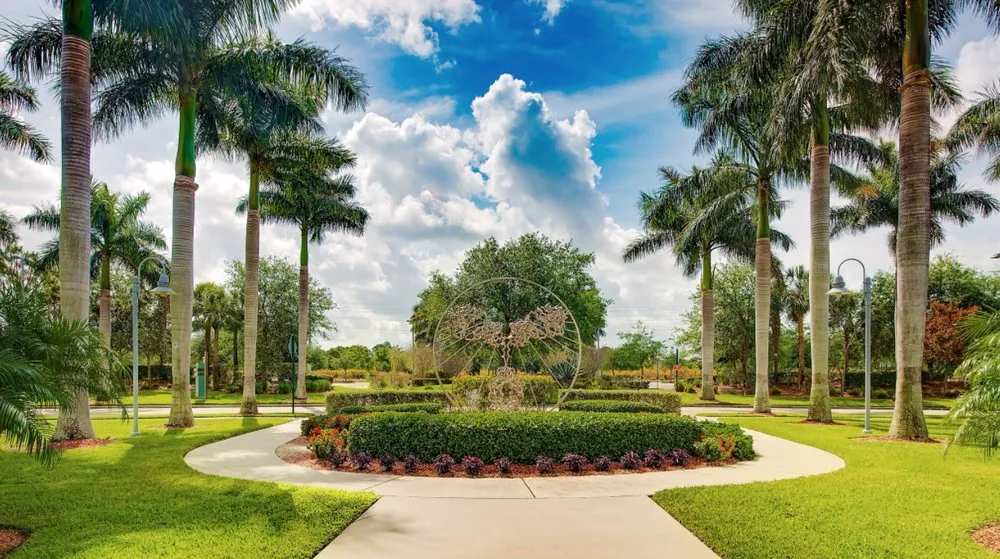 Reliable yard cleanup service experts serving West Palm Beach, FL - Bermuda Landscape & Design